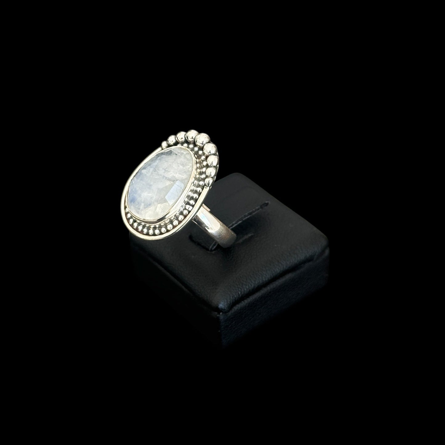 Anillo "Paki" Piedra de Luna