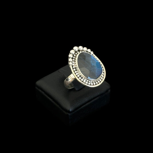 Anillo "Paki" Labradorita