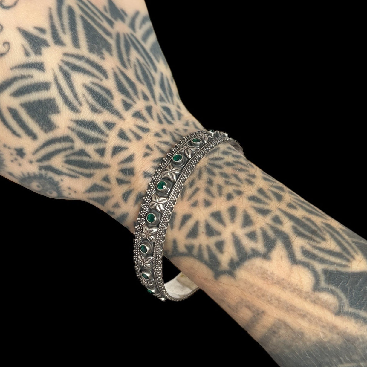 Bangle "Ritu" (ऋतु) Emerald Green