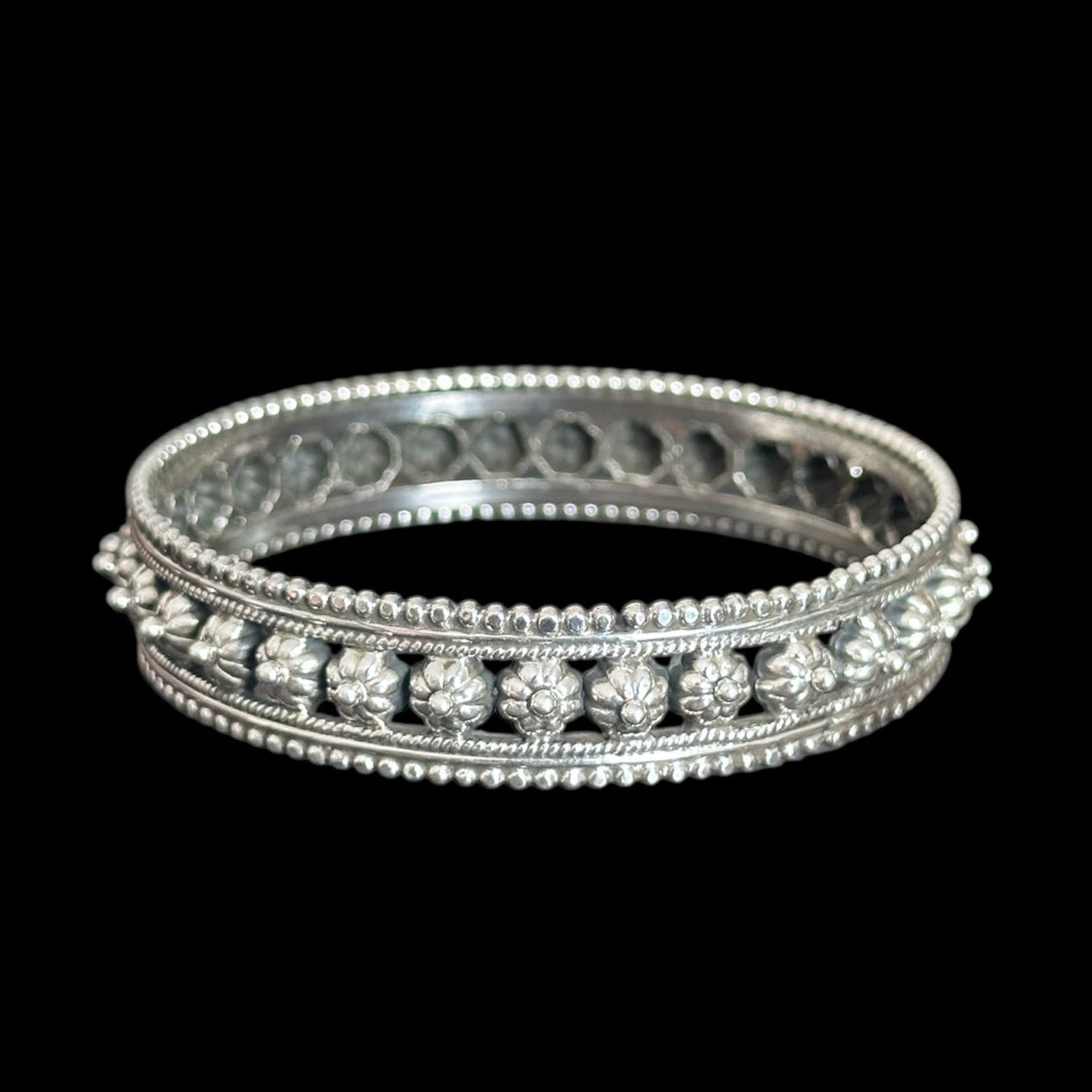 Bangle "Gola" (गोल)
