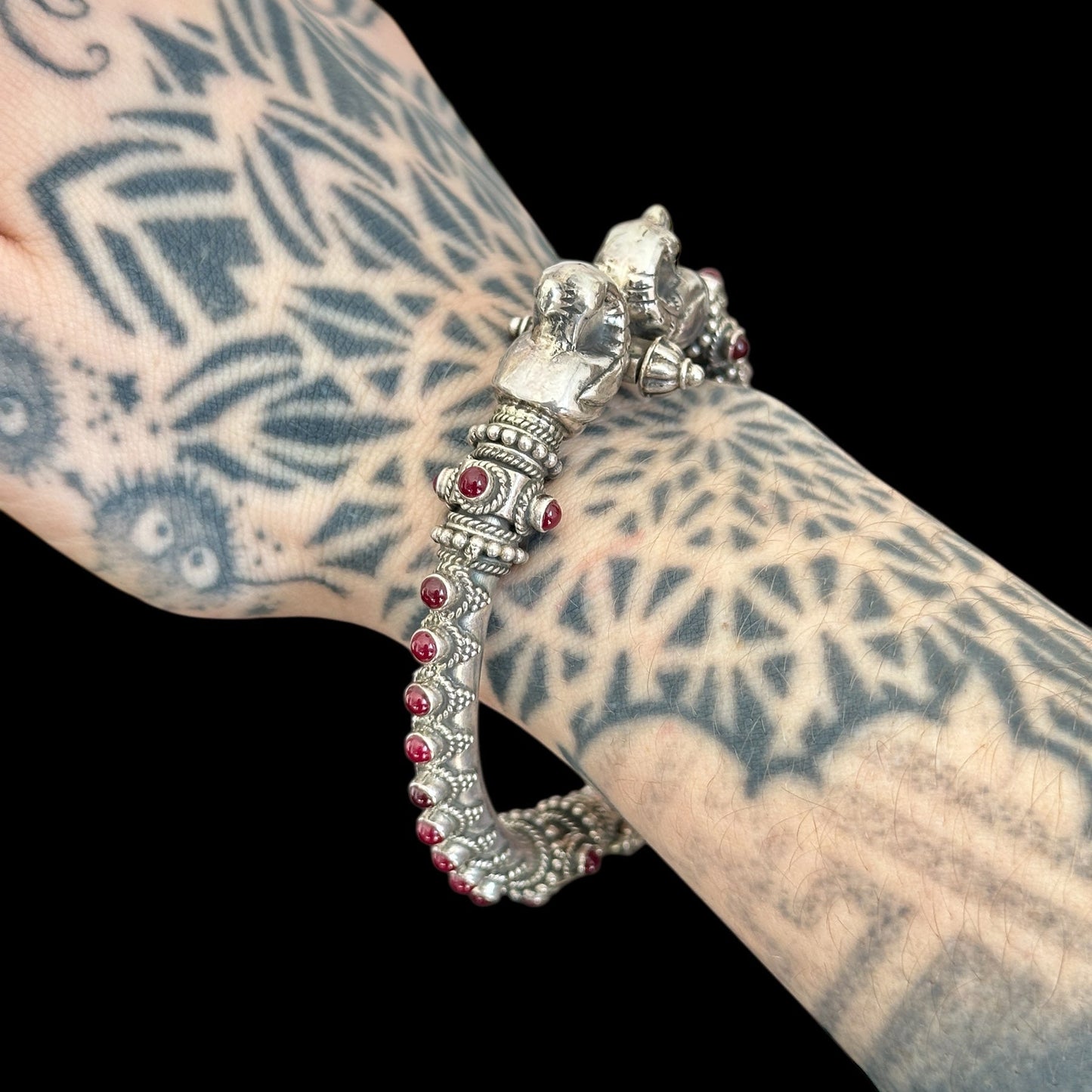 Pulsera "Rudrā" (रुद्रा)