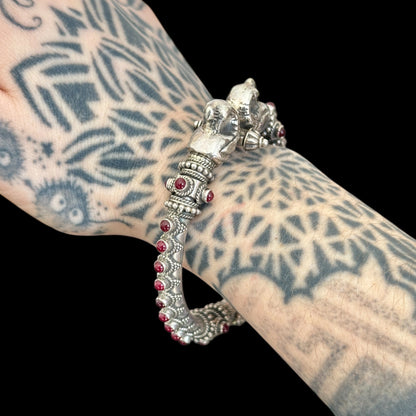 Pulsera "Rudrā" (रुद्रा)
