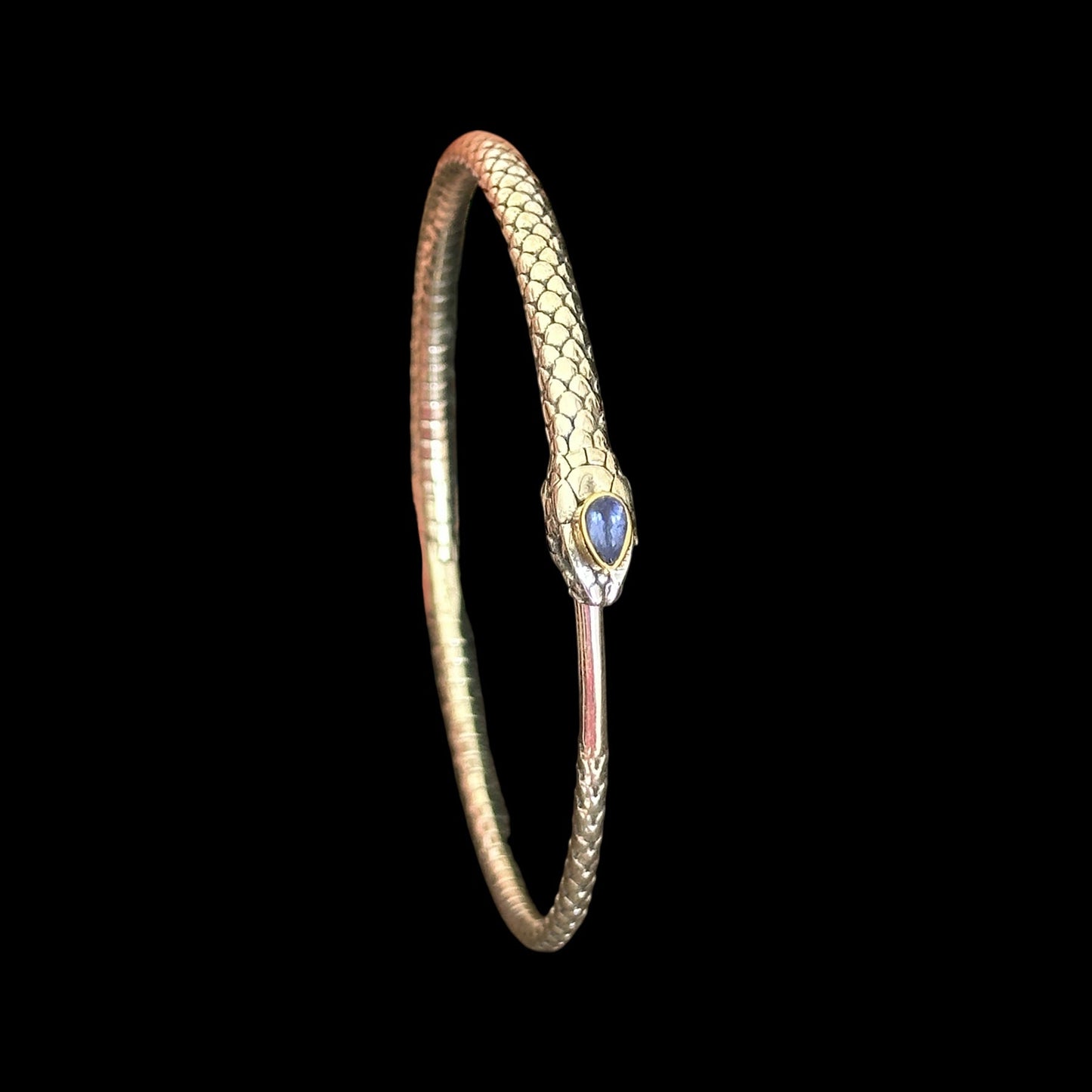 Armband „Nāga“ (नाग)