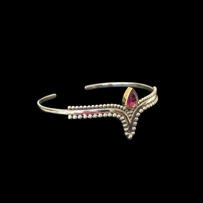 Armband „Arunya“ (अरुण्या) · Rosa Turmalin