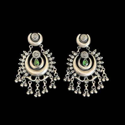 Pendientes "Haricandrikā" (हरिचन्द्रिका)