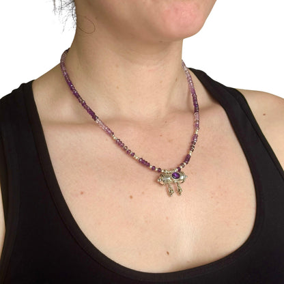 Halskette "Mantra Box" (मन्त्रपेटिका) Amethyst 2.