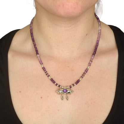 Halskette "Mantra Box" (मन्त्रपेटिका) Amethyst 2.