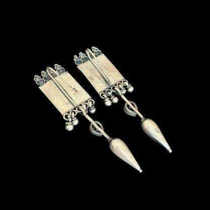 Pendientes "Haritāṅgī"  (हरिताङ्गी)