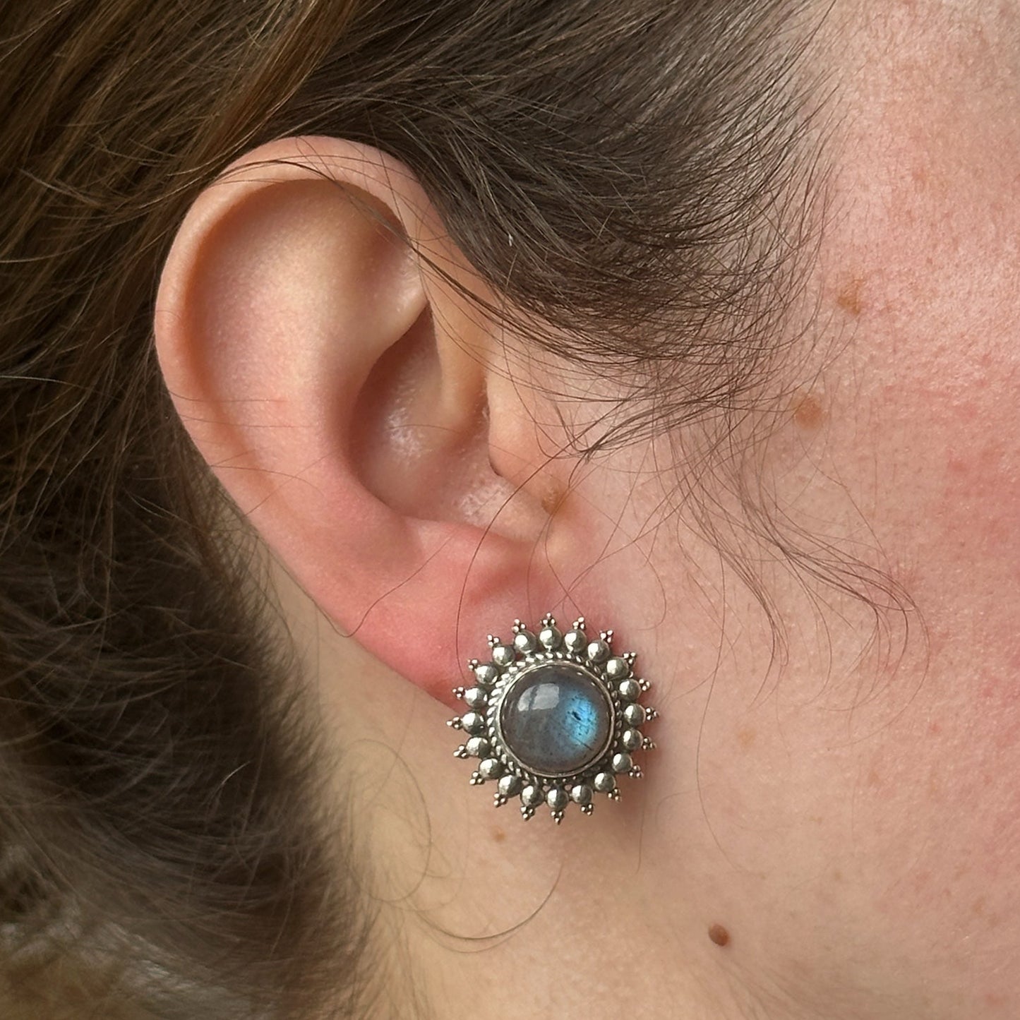 Pendientes "suryakanti" (सूर्यकान्ति)